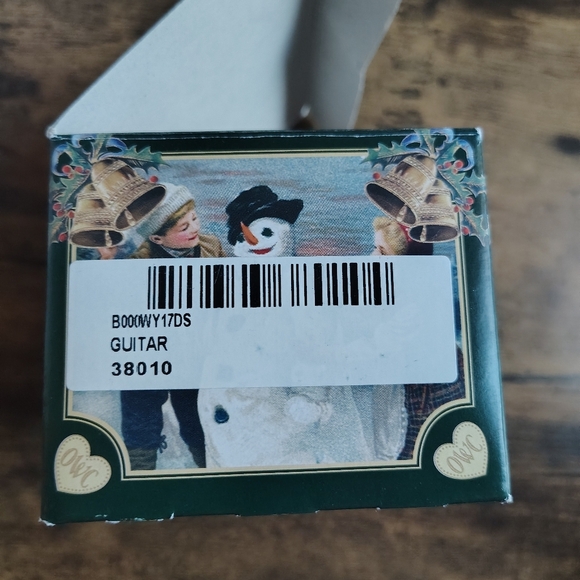 Old World Christmas Gold Guitar Ornament Glitter Music Instrument Ornament 38010 - Picture 13 of 17